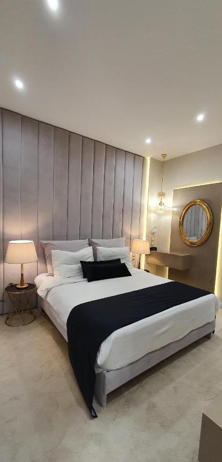 Lingos Hotel Florina Eksteriør billede